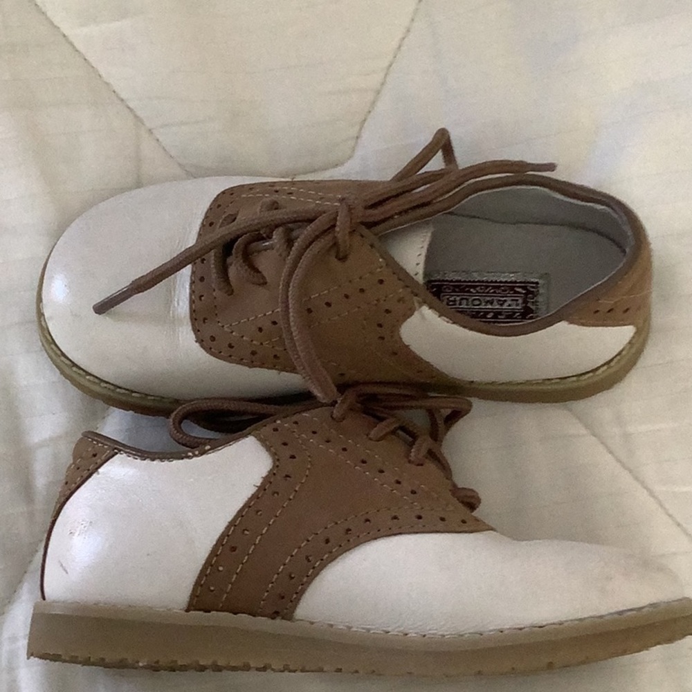 Boys White/Brown sz 10 Lamour shoes